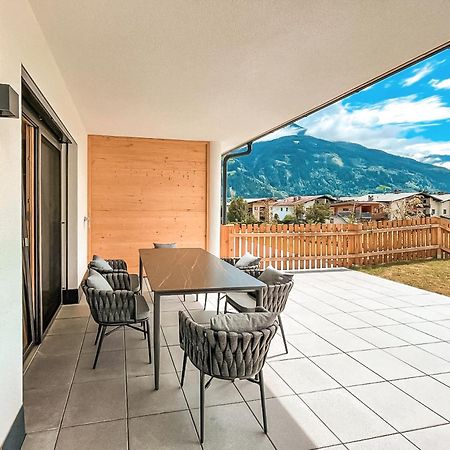 Isanora - Garden & Private Whirlpool By Alpenluxus Appartements Fügen Exteriér fotografie
